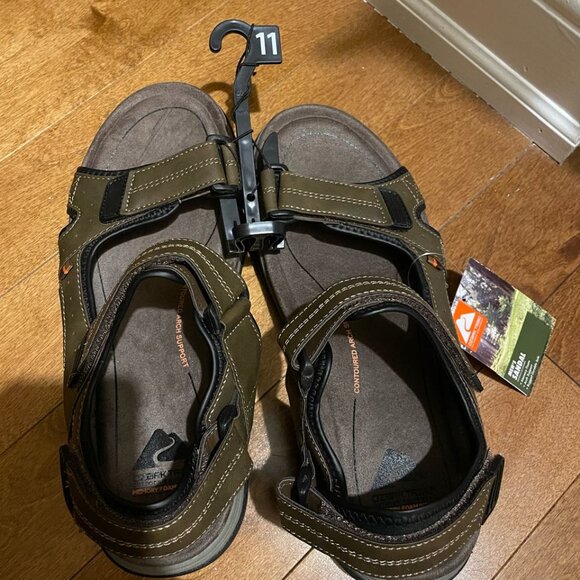 Brand new mens sandal - Picture 5 of 6